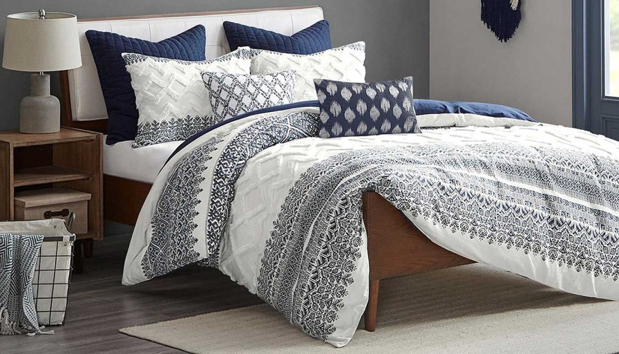 Accents Olliix | Mila Printed Comforter Set