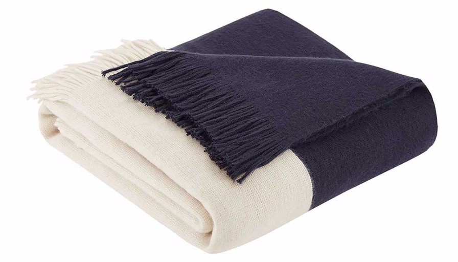 Accents Olliix | Stockholm Faux Cashmere Navy Throw