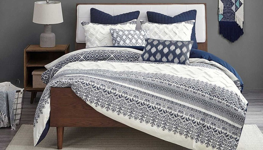 Accents Olliix | Mila Printed Comforter Set