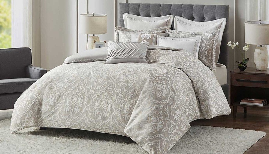 Accents Olliix | Manor King Comforter Set