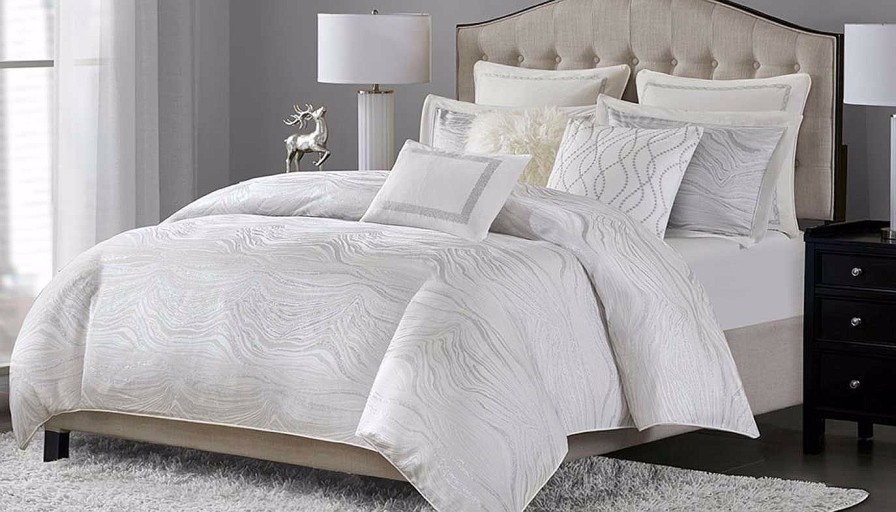 Accents Olliix | Hollywood Glam Comforter Set