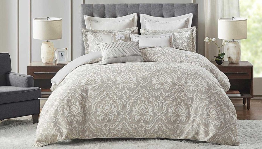 Accents Olliix | Manor King Comforter Set